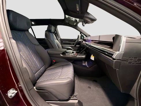 New 2026 Cadillac Escalade IQ Sport 1 w/ LPO, ONYX Package image 26