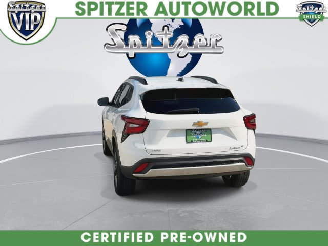 Used 2026 Chevrolet Trax LT FWD image 13