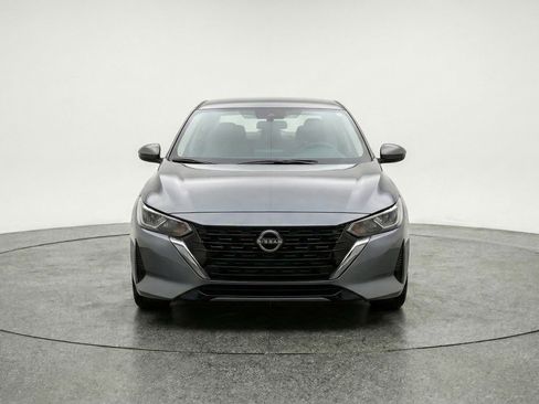 Used 2025 Nissan Sentra SV FWD image 2