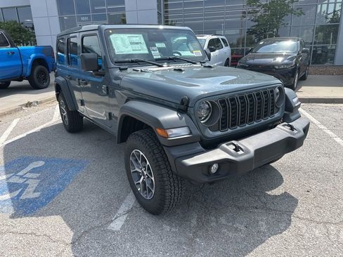 New 2025 Jeep Wrangler Sport S image 7