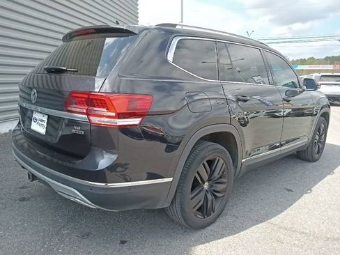 Used 2019 Volkswagen Atlas SEL Premium image 3