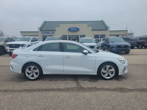 Used 2024 Audi A3 2.0T Premium image 21