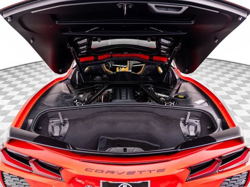 Used 2022 Chevrolet Corvette Stingray Preferred Cpe w/ Z51 Performance Package RWD image 35