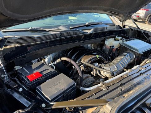 Used 2019 GMC Sierra 1500 SLT w/ SLT Convenience Package AWD/4WD image 41