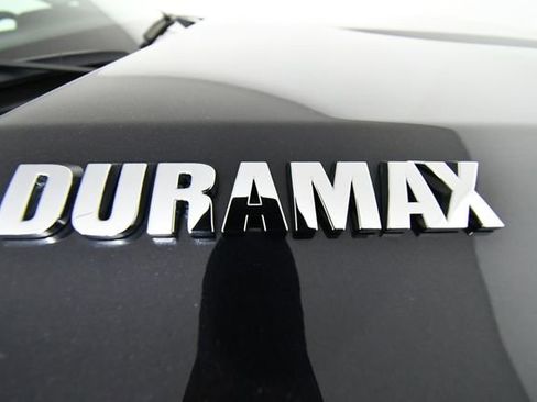 Used 2023 Chevrolet Silverado 1500 RST image 18