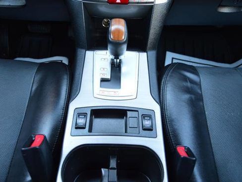 Used 2013 Subaru Outback 2.5i Limited image 26