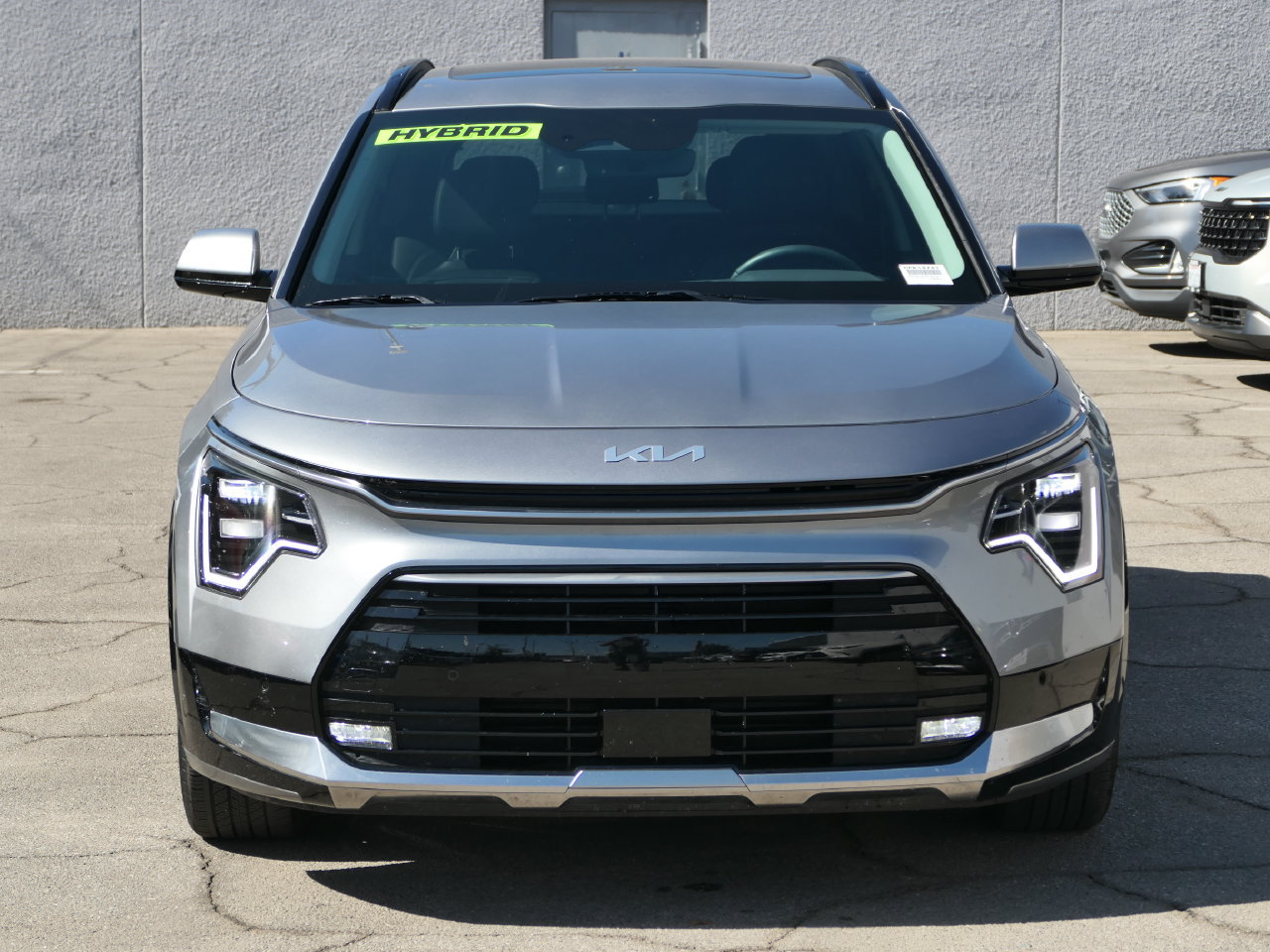 Certified 2024 Kia Niro SX Touring FWD image 8