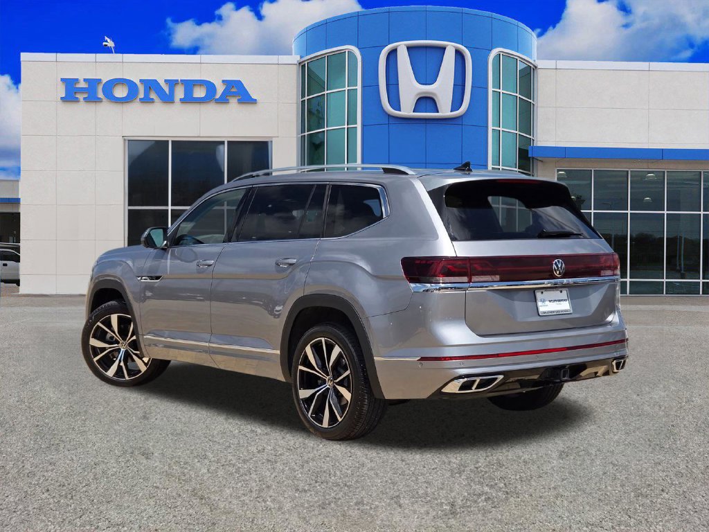 Used 2025 Volkswagen Atlas SEL Premium R-Line AWD/4WD image 5