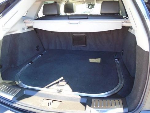 Used 2010 Cadillac SRX Luxury AWD/4WD image 25