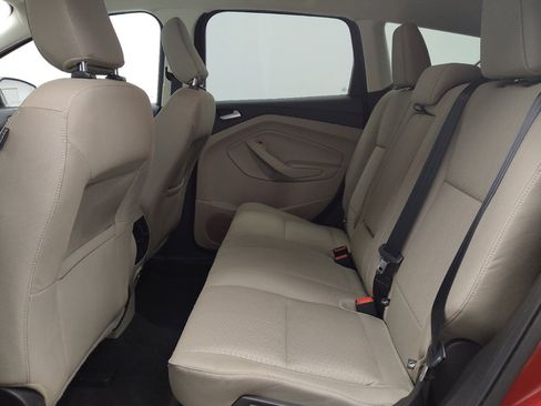 Used 2019 Ford Escape SE AWD/4WD image 18