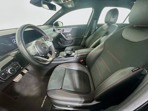 Used 2022 Mercedes-Benz A 220 4MATIC image 13