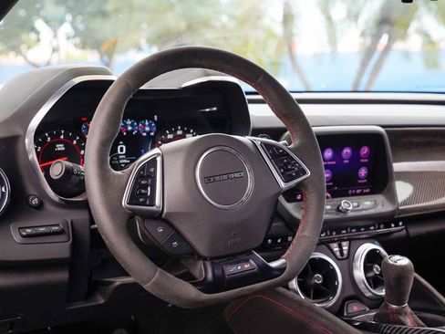 Used 2021 Chevrolet Camaro ZL1 image 56