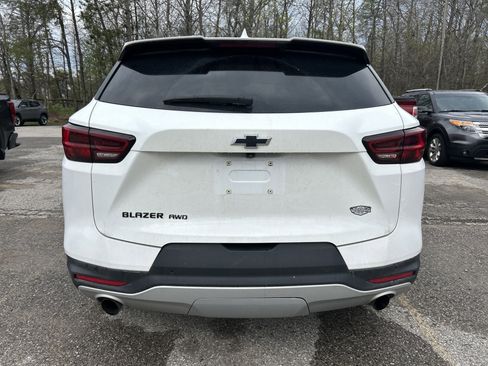 Used 2024 Chevrolet Blazer LT w/ Midnight/Sport Edition AWD/4WD image 4