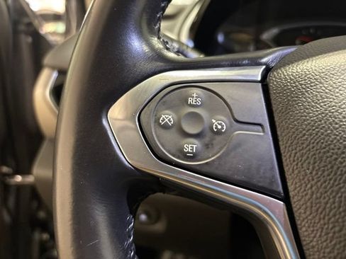 Used 2020 Chevrolet Traverse LT FWD image 17