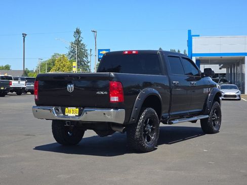 Used 2016 RAM 2500 Tradesman w/ Chrome Appearance Group AWD/4WD image 5