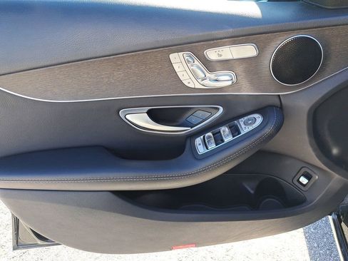 Used 2019 Mercedes-Benz C 300 C 300 image 12