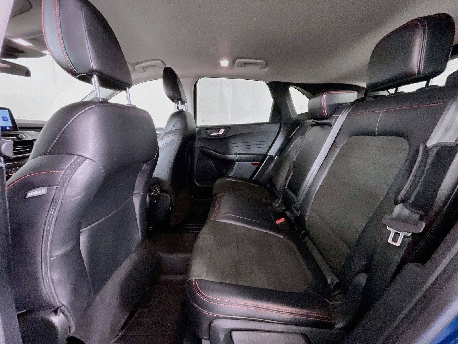Used 2022 Ford Escape SEL w/ SEL Stealth AWD Package image 27