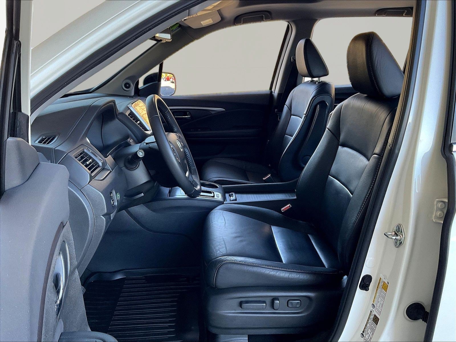 Used 2017 Honda Pilot EX-L image 21