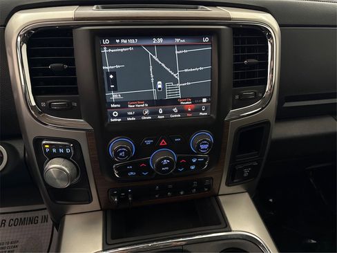 Used 2018 RAM 1500 Laramie w/ Convenience Group image 31