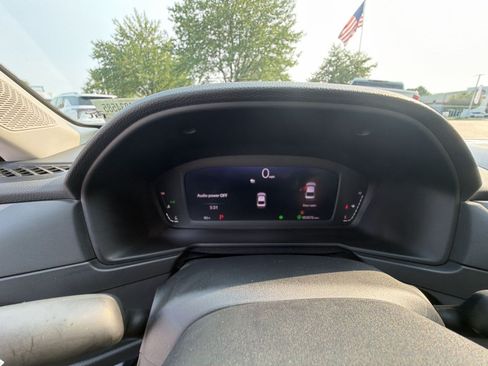 Used 2023 Honda Accord EX image 17
