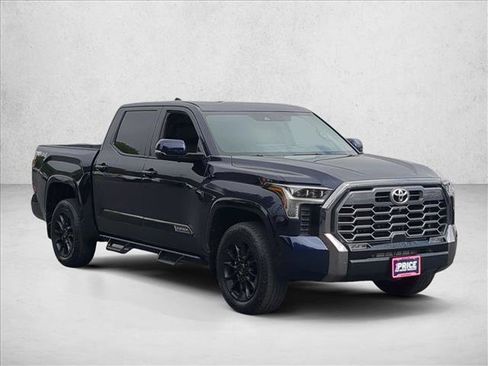 Used 2025 Toyota Tundra Platinum w/ TRD Off-Road Package AWD/4WD image 3