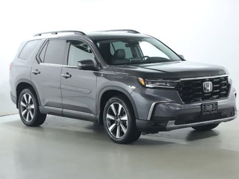 Used 2024 Honda Pilot Elite image 9