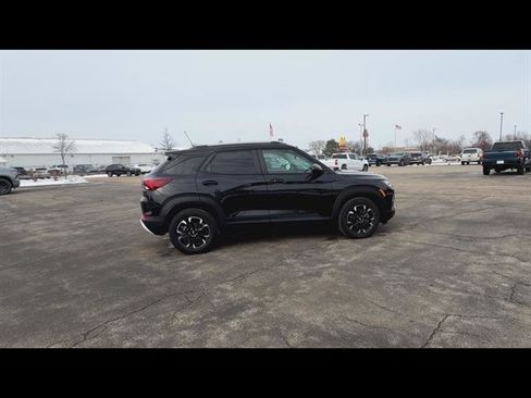 Used 2023 Chevrolet TrailBlazer LT image 32
