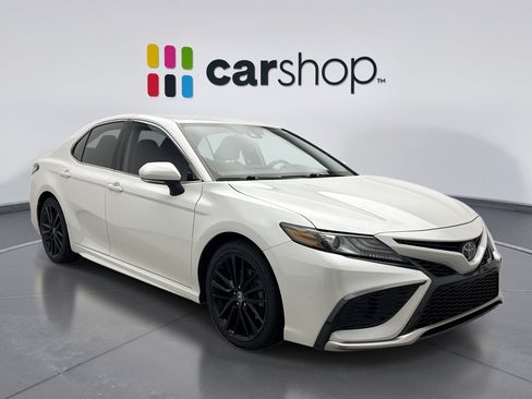 Used 2023 Toyota Camry XSE w/ Cold Weather Package FWD image 5