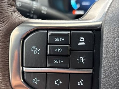 New 2025 Ford F150 King Ranch w/ FX4 Off-Road Package image 27