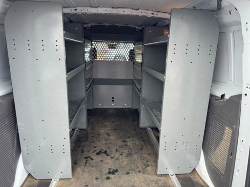 Used 2020 Ford Transit Connect XL image 24