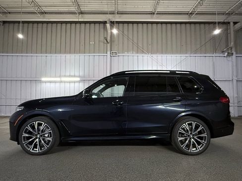 Used 2022 BMW X7 xDrive40i w/ M Sport Package image 15