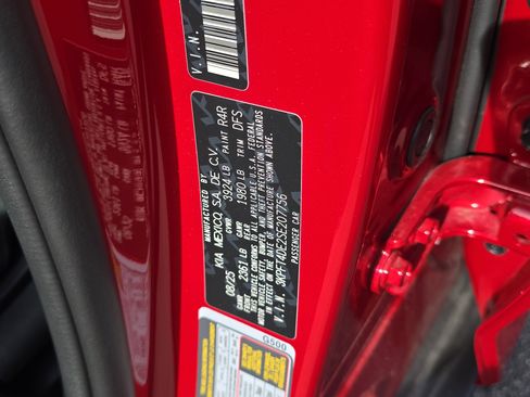 New 2025 Kia K4 LXS image 36