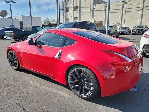 Used 2016 Nissan 370Z Coupe image 5