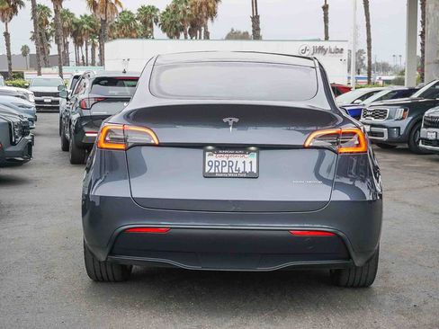 Used 2023 Tesla Model Y Long Range AWD/4WD image 6