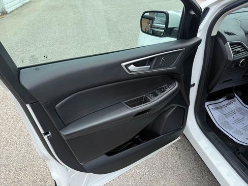 Used 2023 Ford Edge SEL w/ Convenience Package AWD/4WD image 9
