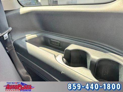 Used 2025 Ford Expedition Active AWD/4WD image 33