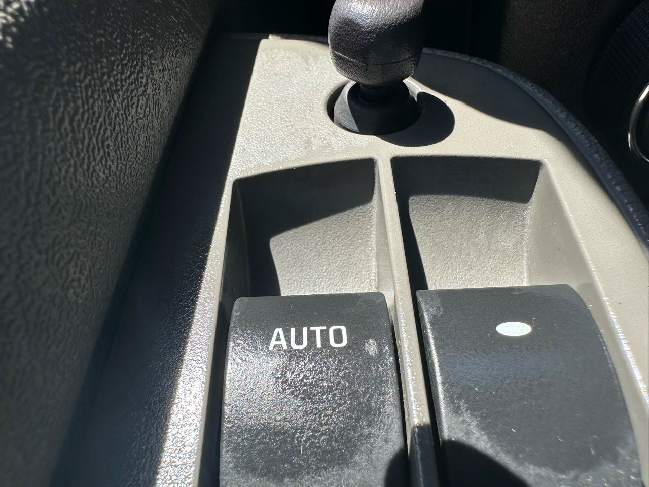 Used 2021 GMC Savana 3500 Extended w/ Power Convenience Package RWD image 16