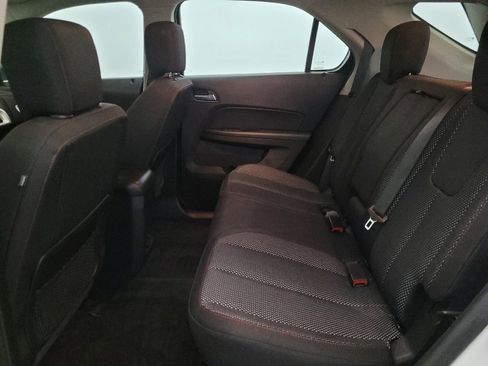 Used 2017 Chevrolet Equinox LS image 18