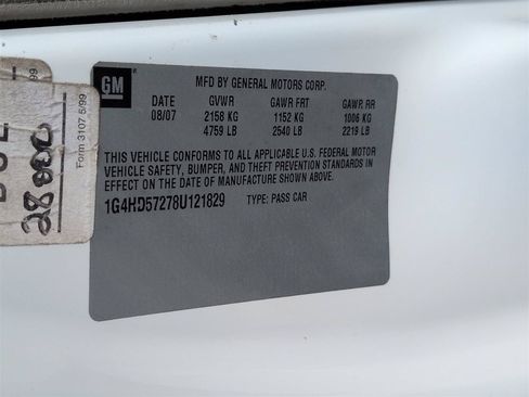 Used 2008 Buick Lucerne CXL FWD image 35