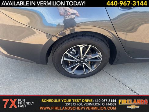 Used 2024 Kia Forte LXS w/ LXS Technology Package image 41