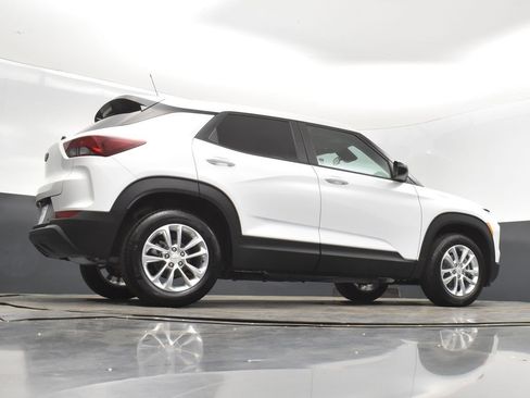 New 2025 Chevrolet TrailBlazer LS w/ LS Convenience Package image 41