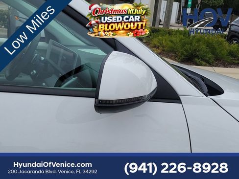 Certified 2024 Hyundai Ioniq 5 SEL AWD/4WD image 10