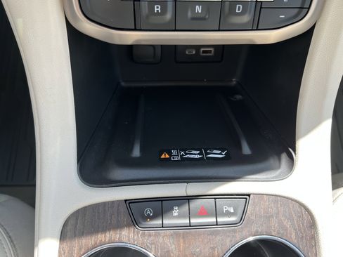 Used 2022 GMC Acadia Denali w/ Denali Ultimate Package image 28