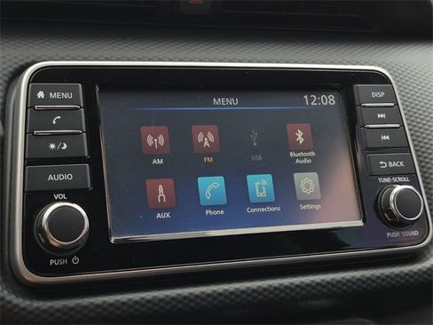 Used 2024 Nissan Kicks S image 30