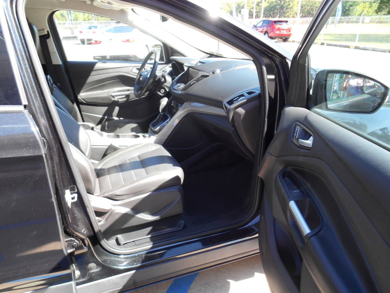 Used 2013 Ford Escape SEL FWD image 8