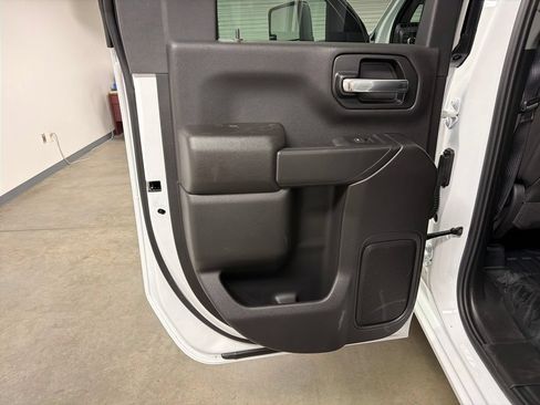 New 2026 GMC Sierra 2500 Pro w/ 1SA Pro Safety Plus Package AWD/4WD image 27