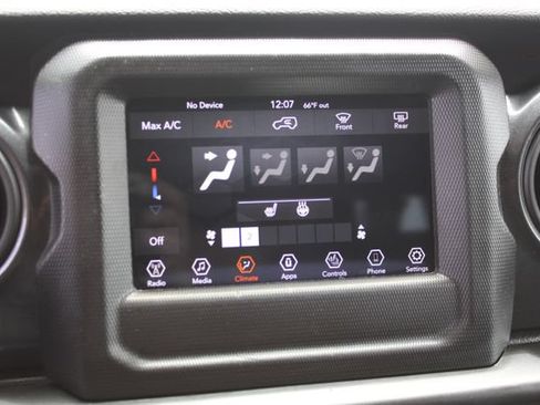 Used 2022 Jeep Wrangler Unlimited Sport AWD/4WD image 22