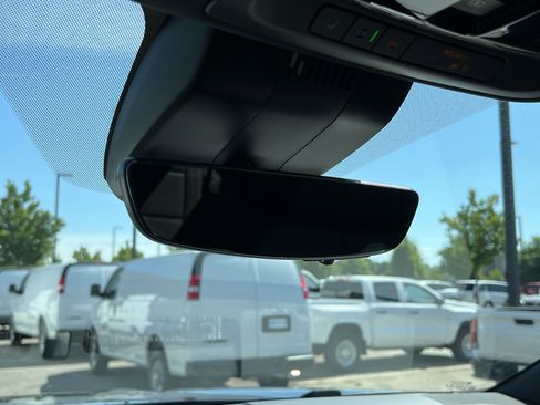 New 2026 Chevrolet Tahoe High Country AWD/4WD image 30