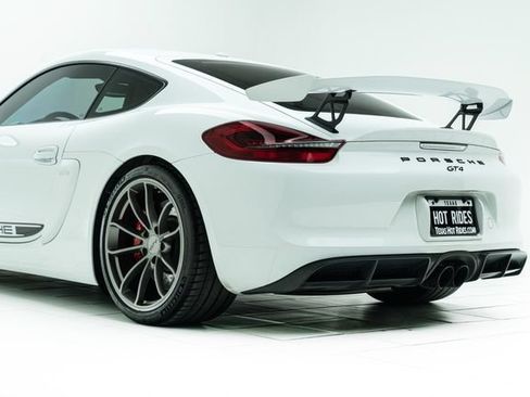Used 2016 Porsche Cayman GT4 RWD image 21