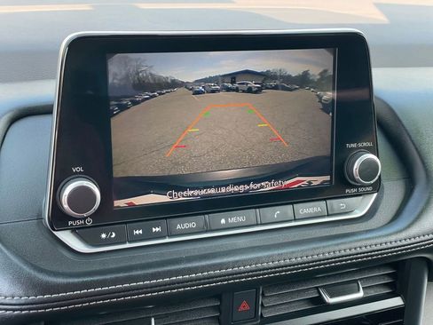 Certified 2023 Nissan Rogue SV w/ SV Premium B Package AWD/4WD image 22